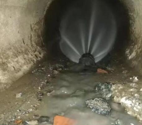 保靖市政管道清淤